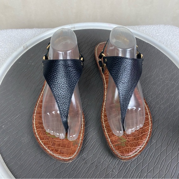 Black Leather Women's Sandals - Picture 4 of 16